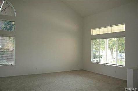 5th image of 32185 Corte Florecita