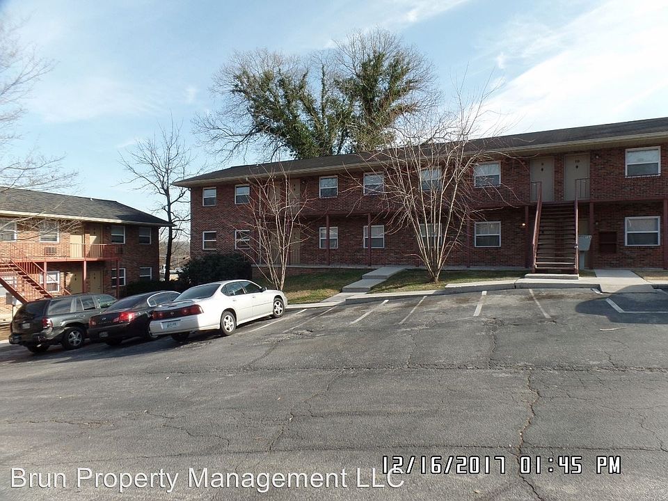 1st image of 2716 Holbrook Dr APT 07
