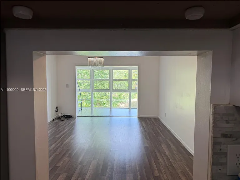 5851 NW 62nd Ave #305 — Photo 5