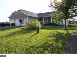 705 Bremen Cir, Waverly, MN 55390