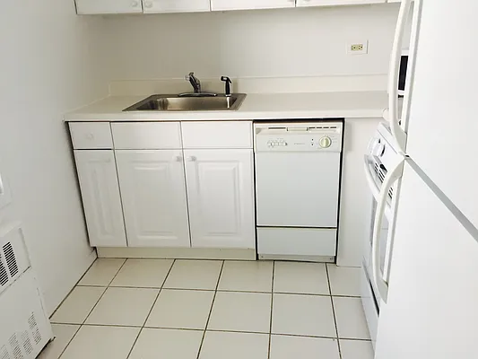 Rented by Brown Harris Stevens | media 12