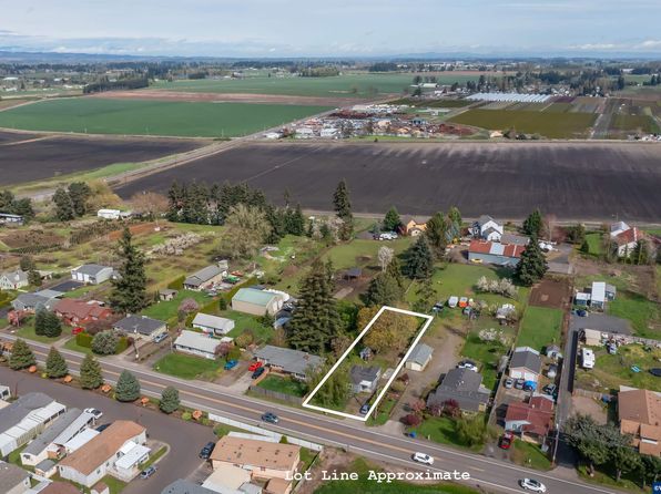 4405 Hazelgreen Rd NE, Salem, OR 97305