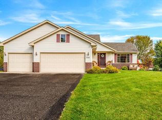 8586 Troy Marquette Ln, Monticello, MN 55362