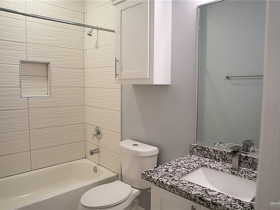 5th image of 1019 N Blair Ave #2