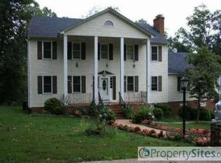 6309 Mockingbird Ln, Midlothian, VA 23112