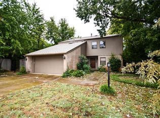 3908 Western View Dr, Norman, OK 73072