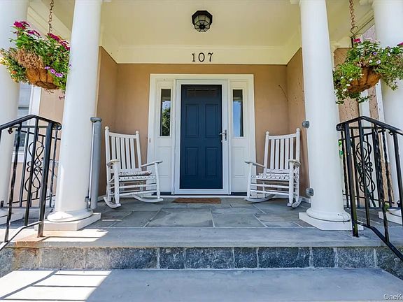 3rd image of 107 Puritan Dr