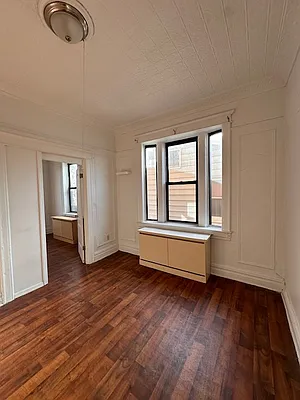 Rented by Azure Realty NY LLC | media 6