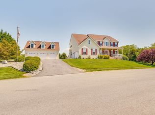 83 Coventry Ln, Harpers Ferry, WV 25425