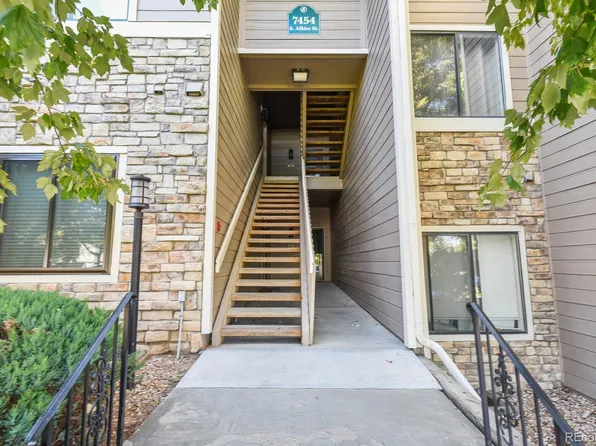 7454 S Alkire Street #301, Littleton, CO 80127