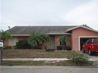 3821 NW 78th Ln, Hollywood, FL 33024