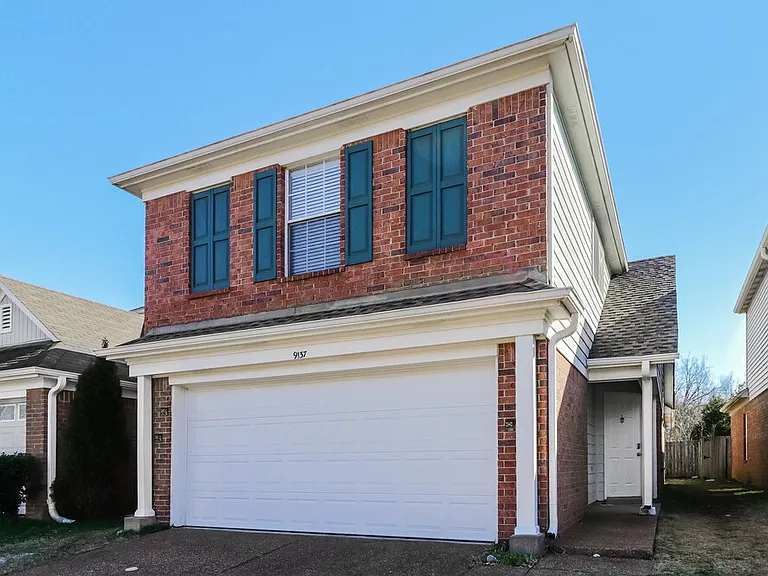 9137 Cinderhill Cv E — Photo 2