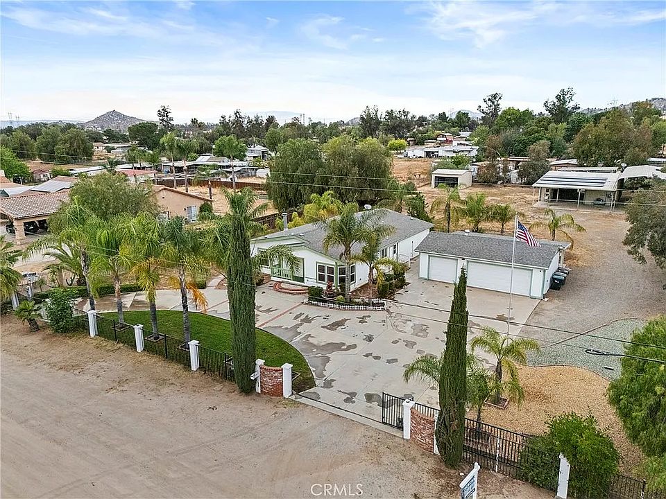 1st image of 29740 Cadena Dr