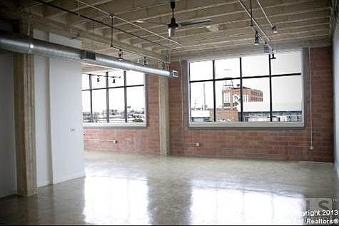 1st image of 1331 S Flores St Suite 317