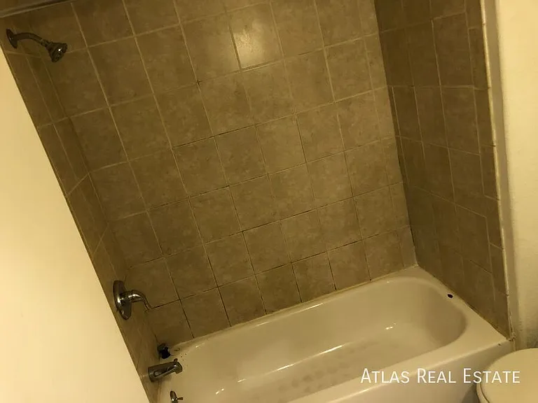 677 N Vrain St #19 — Photo 24