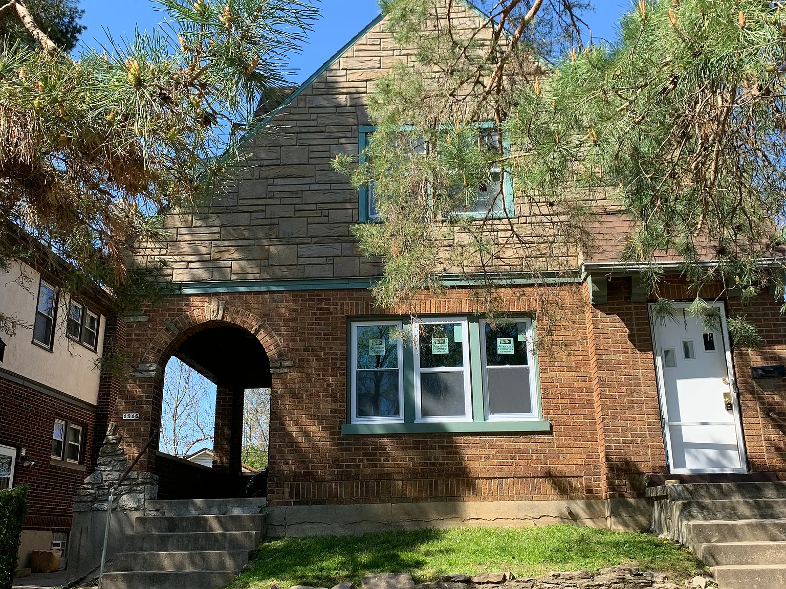 Lawn Avenue- Bond Hill — Photo 1