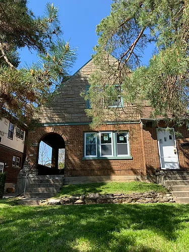1916 Lawn Ave #1 Photo 1