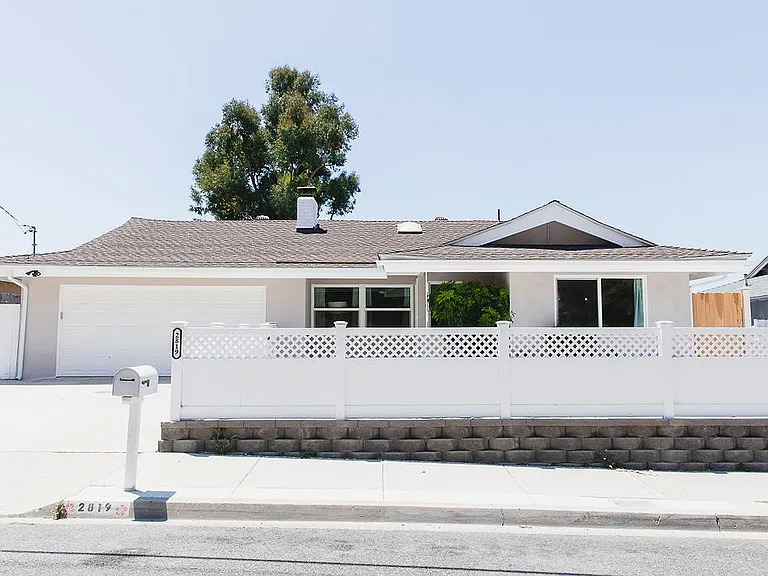 2819 Cottingham St — Photo 4