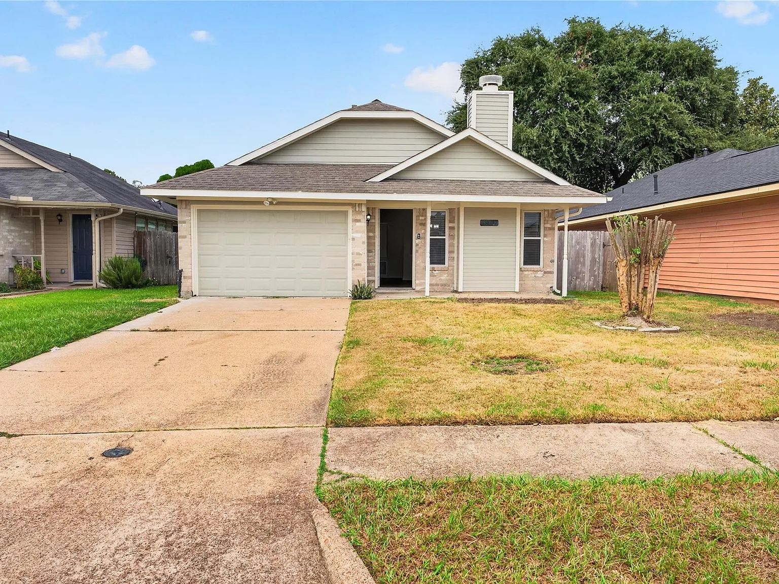 3 bed, 2.0 bath, 1088 sqft, $1,500 — Photo 1