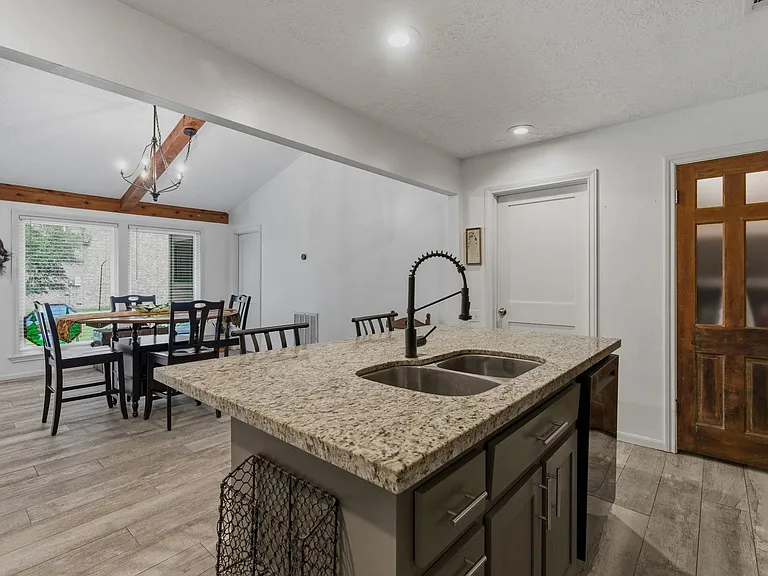11830 Cranberry Ln — Photo 14