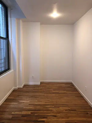 Rented by City Connections Realty | media 17