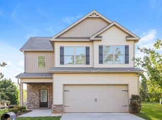 1023 Allegiance Dr, Locust Grove, GA 30248