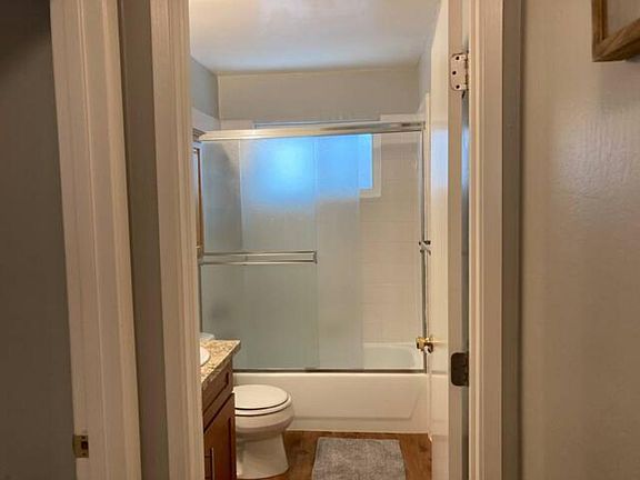 4th image of 1691 Ontario Dr APT 2
