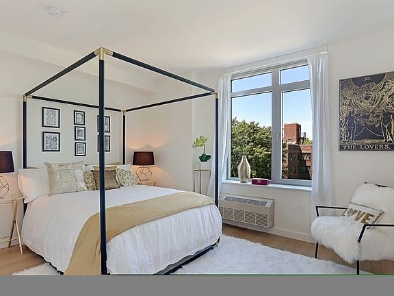 4th image of 180 Myrtle Ave APT 4A