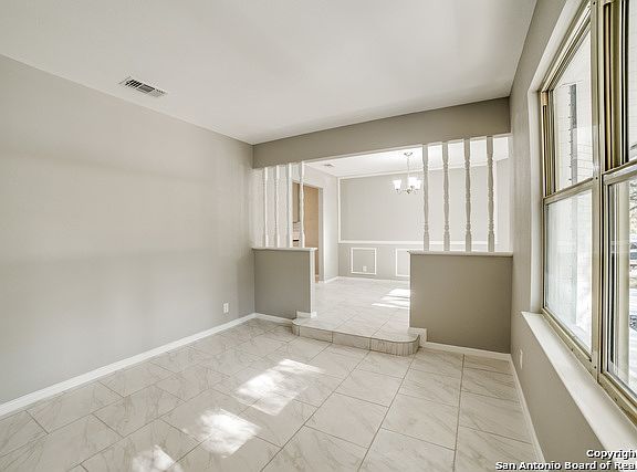 5th image of 14711 Chimney Way St