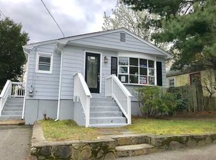 10 Doane St, Cranston, RI 02910