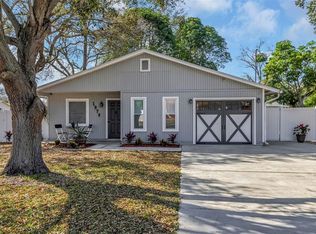 1978 Dix St, Largo, FL 33774
