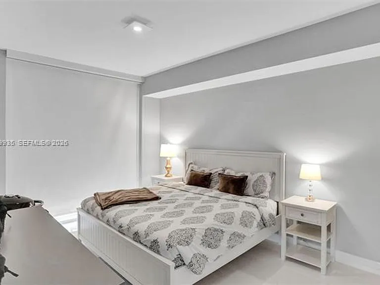400 Sunny Isles Blvd #2021 — Photo 25
