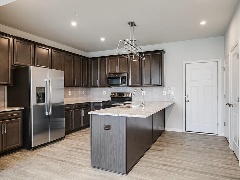 713 McCormick Farm Dr #A — Photo 5