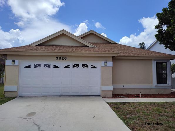 3826 Circle Lake Dr
