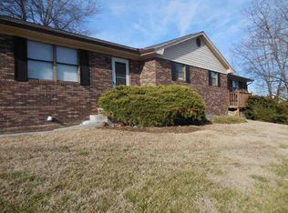 1018 W 6th North St, Morristown, TN 37814