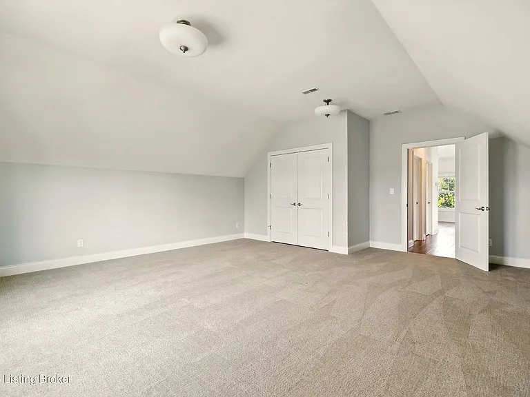 8707 Featherbell Blvd — Photo 31