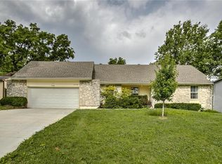 4728 Switzer Rd, Shawnee, KS 66203