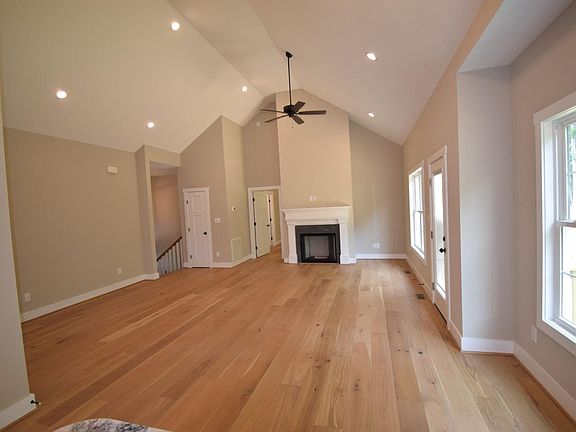 4th image of 5416 Boonsboro Dr