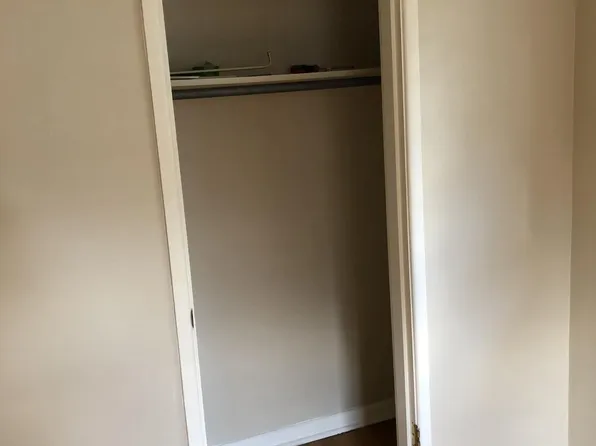 1064 Anderson Ferry Rd, Cincinnati, OH