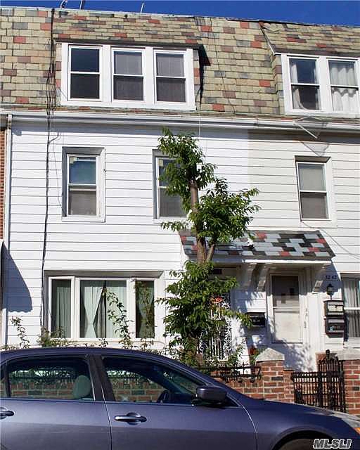 1st image of 32-44 47th St