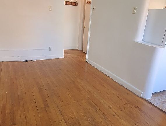 5th image of 431 E 119th St #4