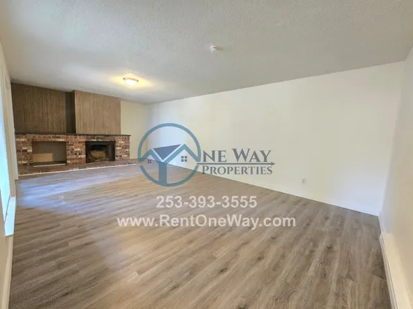 2604 92nd St S #B, Lakewood, WA 98499