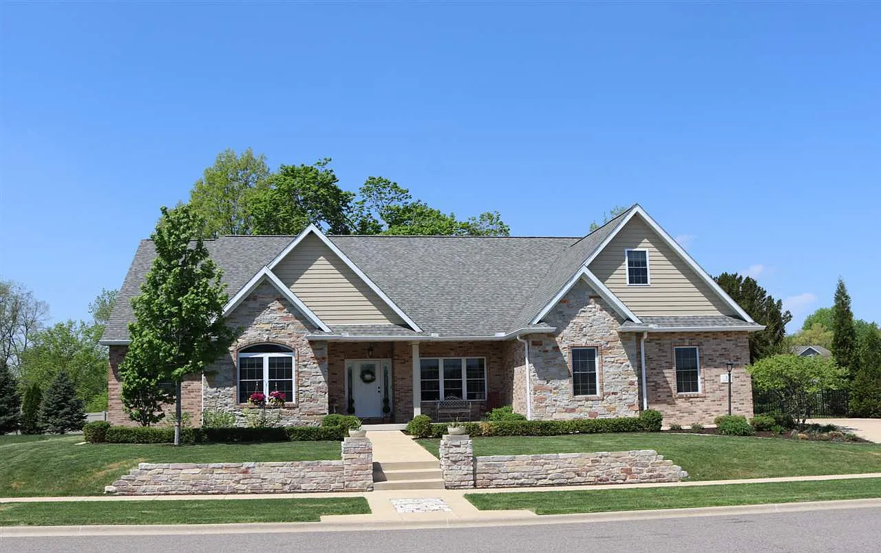 2 Streamwood Ct photo 1