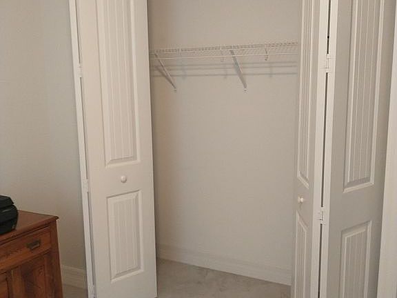 3rd br closet