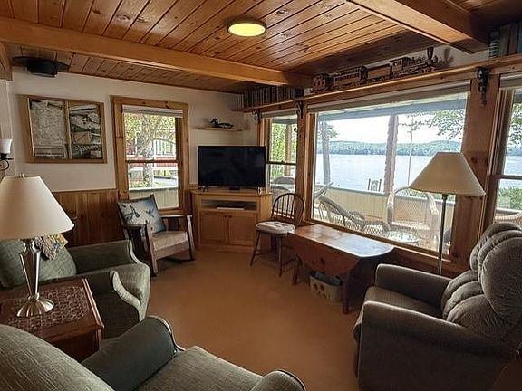 5th image of 9 Lakeside Rd