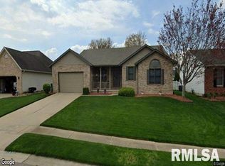 3165 Beaver Creek Ln, Springfield, IL 62712