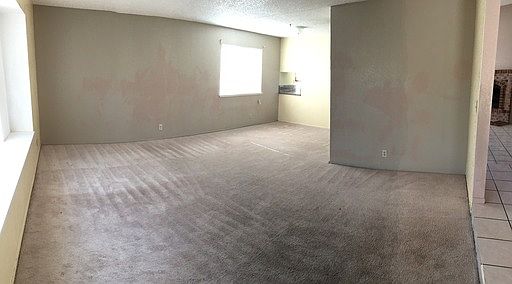 2nd image of 4215 Chinquapin Way