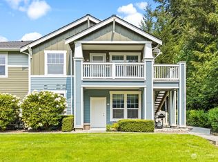 10610 221st Ln NE #201, Redmond, WA