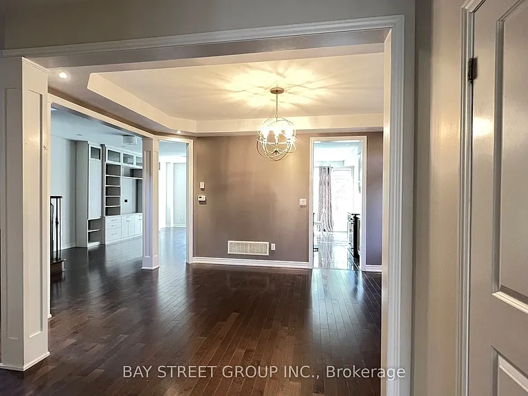 116 Riding Mountain Dr — Photo 6