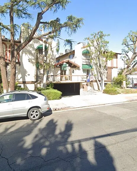 10817 Whipple St #18 — Photo 19
